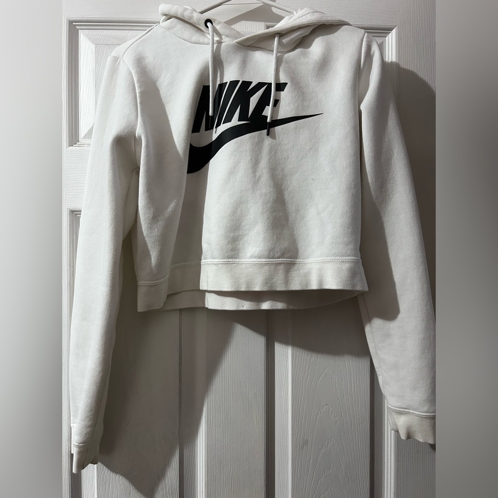 Nike White Cropped Hoodie